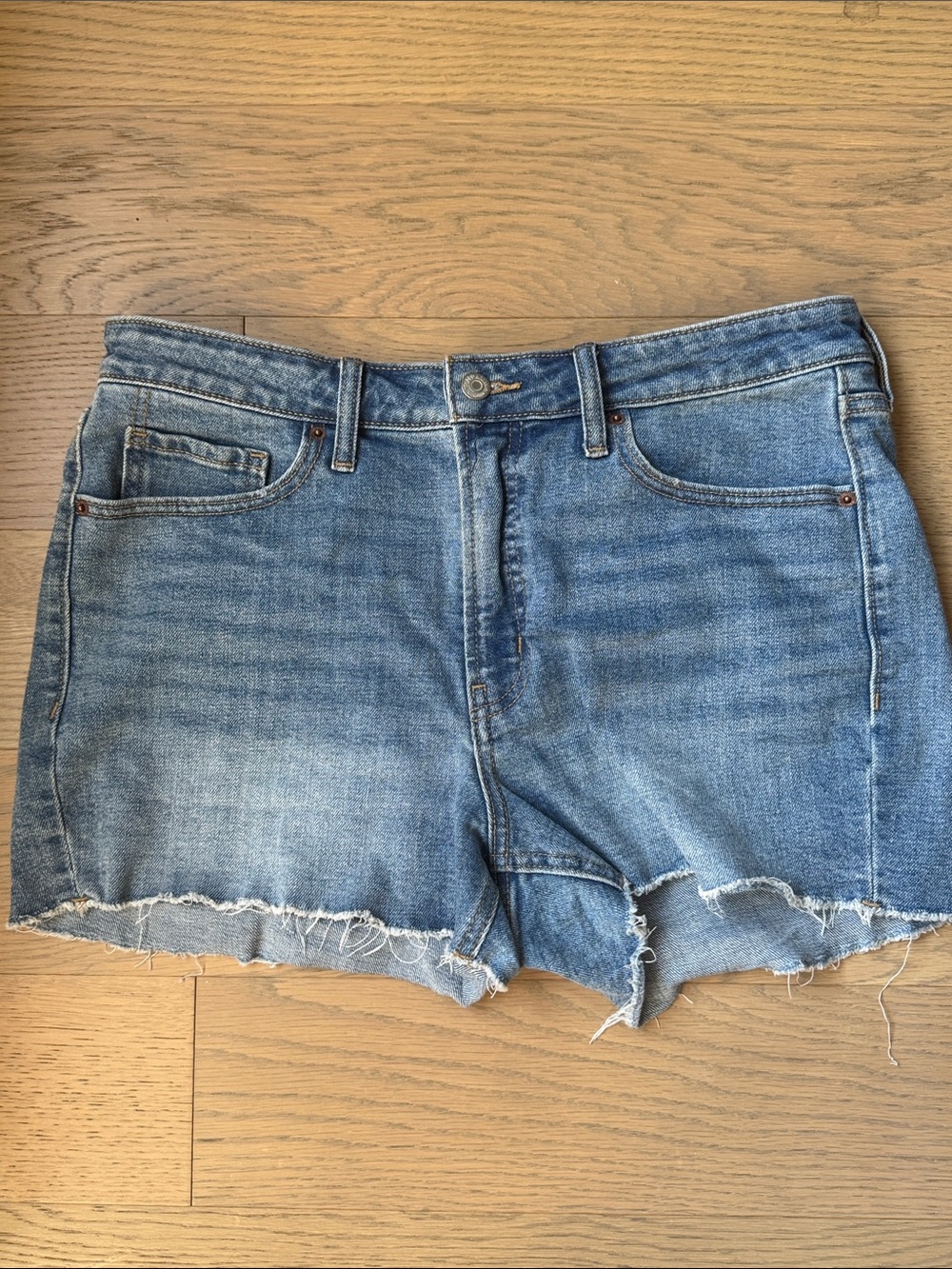 Like new denim shorts
